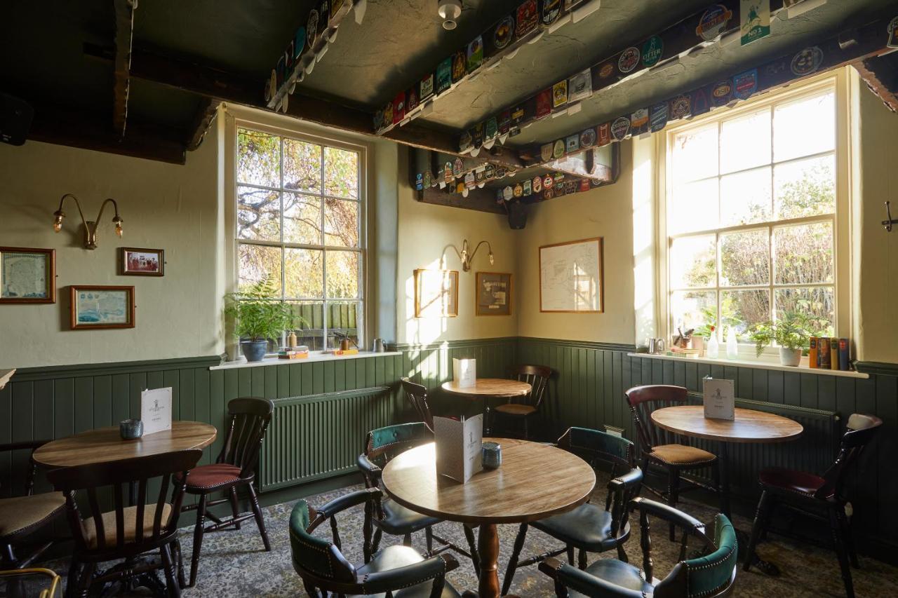 The Quarrymans Arms Hotel Corsham Eksteriør billede